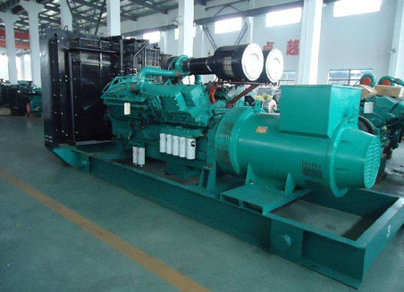 黄石800kw康明斯柴油发电机组图片 黄石800kw康明斯柴油发电机组图片